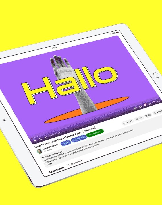 Eine Szene aus einem Erklärvideo auf einem Ipad vor gelbem Hintergrund